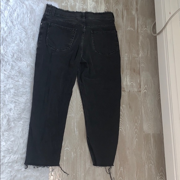 Forever 21 High Waist Crop Mom Jeans - Picture 5 of 5